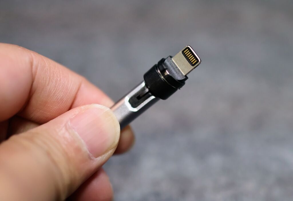 Gourde Magnetic Charging Cable